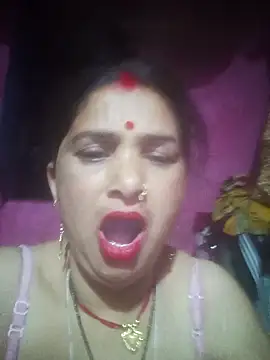 Your-shreya143 online show from April 2026 10:00:02 PM