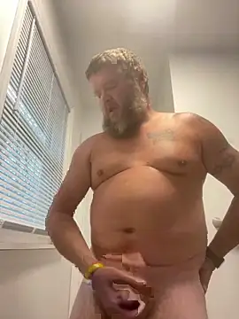 naughtydaddy0420 online show from December 2025 09:32:01 PM