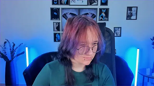 Sylvia Reed online show from January 2026 10:09:02 AM