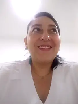 Snapshot of Valeria_montana_ chatting on June 2026 12:18:02 PM Valeria montana online show from June 2026 12:18:02 PM