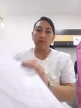 Snapshot of Valeria_montana_ chatting on June 2026 04:09:01 PM Valeria montana online show from June 2026 04:09:01 PM
