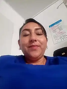Snapshot of Valeria_montana_ chatting on June 2026 10:02:01 PM Valeria montana online show from June 2026 10:02:01 PM
