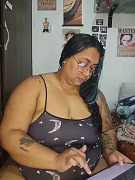 vicky-duarte online show from May 2026 11:44:02 PM