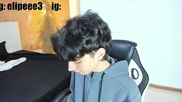 Snapshot of CONNOR_STONNE_ chatting on February 2026 08:43:01 PM CONNOR STONNE online show from February 2026 08:43:01 PM