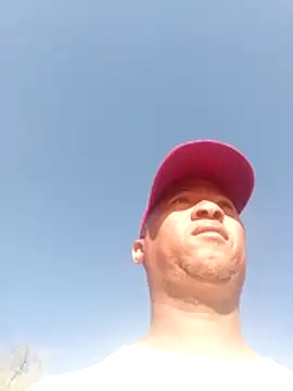 retanio115 online show from December 2025 05:26:01 AM