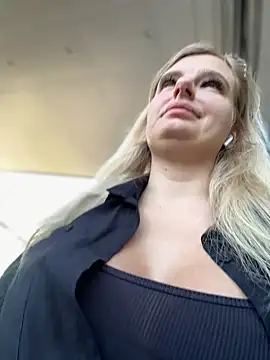 Betsy online show from January 2025 08:06:02 AM