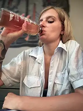 Betsy online show from January 2025 11:24:01 AM