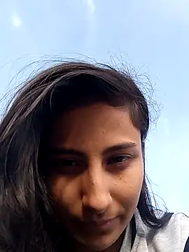 Vera Luna  online show from January 2026 10:01:01 PM