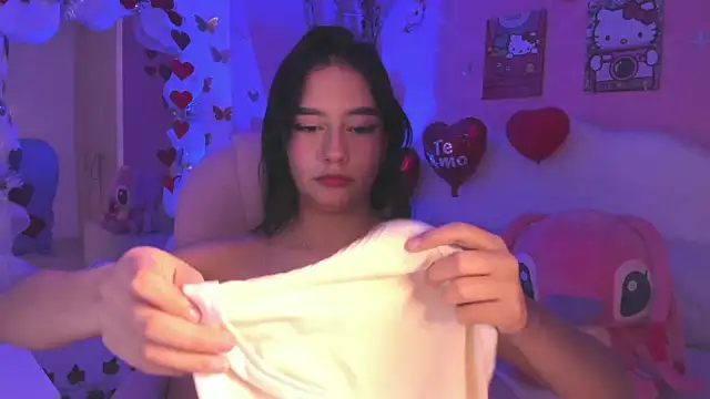 isabella castillo  online show from February 2026 08:43:01 PM