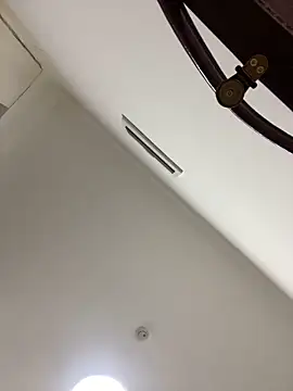 Snapshot of yaqing666 chatting on December 2025 02:36:02 PM yaqing666 online show from December 2025 02:36:02 PM