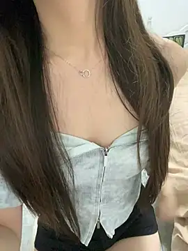 yaqing666 online show from June 2026 08:05:02 AM