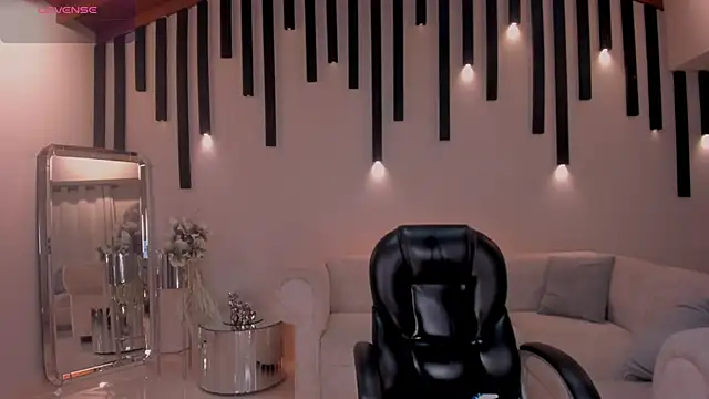 Snapshot of ChloeManson chatting on February 2025 02:55:01 AM ChloeManson online show from February 2025 02:55:01 AM