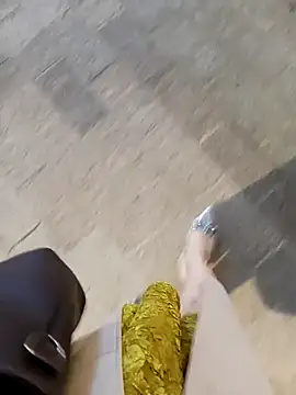 Baby-Linh online show from December 2025 02:03:01 PM