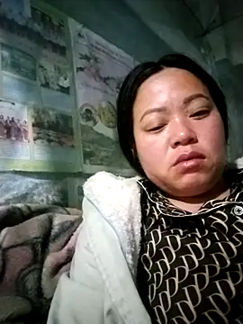 AlilaK2 online show from February 2026 06:06:02 PM