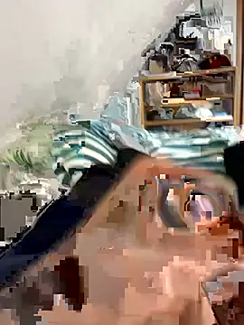 hannes256102 online show from March 2026 11:32:02 AM