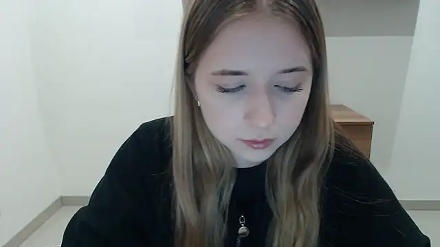 SweetBellaa  online show from January 2026 06:44:02 PM