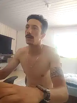 Snapshot of ellgatit chatting on December 2025 01:29:01 PM ellgatit online show from December 2025 01:29:01 PM