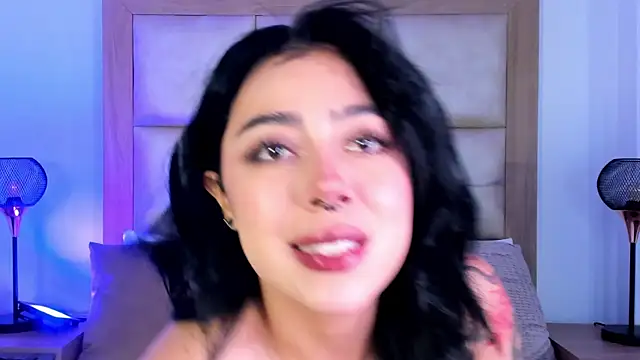 TaniaRedd  online show from February 2026 01:37:01 PM