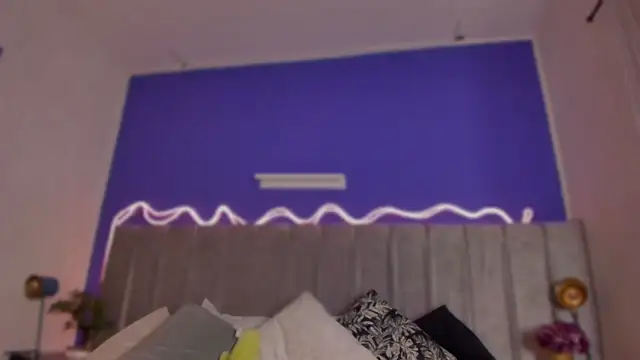 Aura sun online show from March 2026 11:50:01 AM