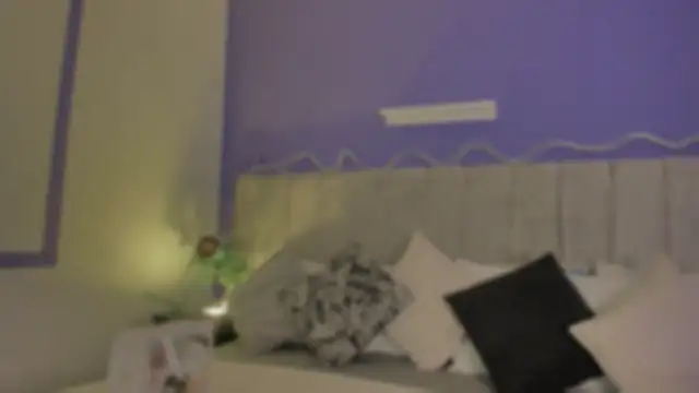 Aura sun online show from March 2026 12:22:01 PM