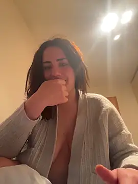 tesaa1212 online show from April 2026 08:15:02 PM