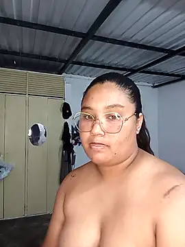 VaneandRossy online show from April 2026 09:41:02 PM