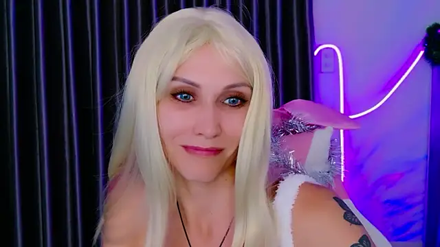 betty xoxoo online show from February 2026 12:33:01 PM