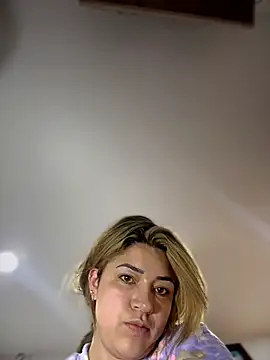 Aria Byers online show from February 2026 01:05:02 AM