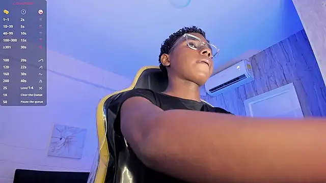 teylor lovee online show from March 2026 09:10:02 PM