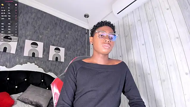 teylor lovee online show from March 2026 09:14:02 PM