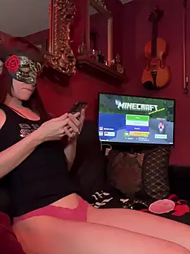 xoxosluttygirl online show from February 2026 06:30:01 PM