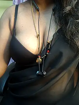 Preeti345 online show from April 2026 09:40:02 AM