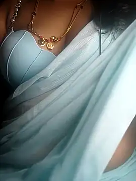 Preeti345 online show from April 2026 01:59:02 PM