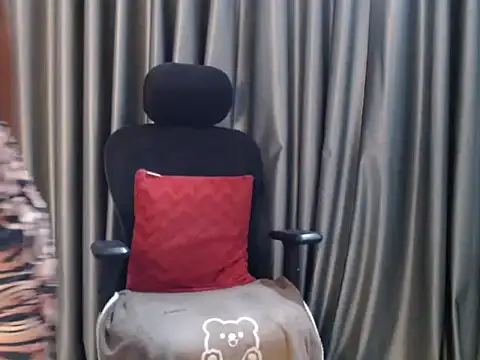 -Micky- online show from February 2026 02:51:02 PM