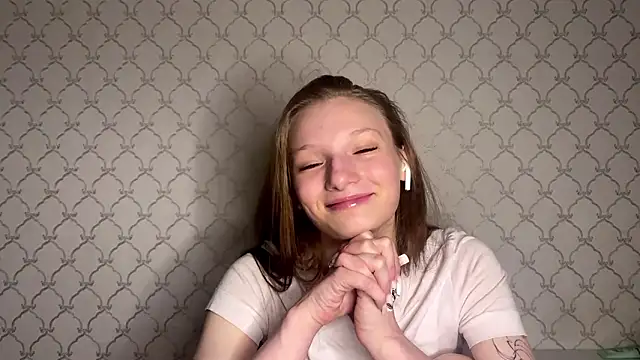 Cleonoth2o online show from March 2026 06:04:02 PM