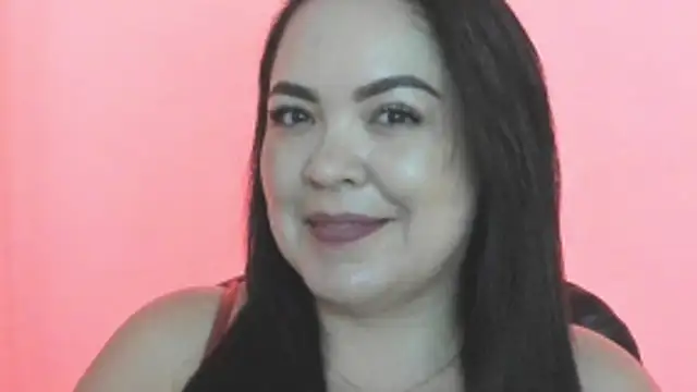Snapshot of EmiHarrys chatting on May 2026 09:23:02 PM EmiHarrys online show from May 2026 09:23:02 PM