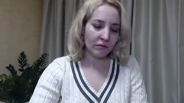 Snapshot of sweetpussy chatting on January 2025 04:59:02 PM sweetpussy online show from January 2025 04:59:02 PM