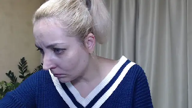 Snapshot of sweetpussy chatting on January 2025 03:55:02 PM sweetpussy online show from January 2025 03:55:02 PM