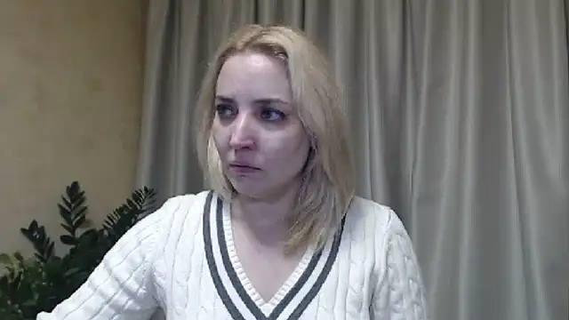 Snapshot of sweetpussy chatting on February 2025 11:33:02 AM sweetpussy online show from February 2025 11:33:02 AM