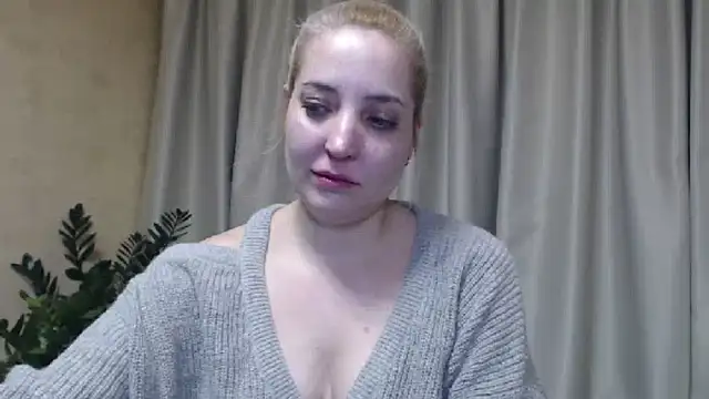 Snapshot of sweetpussy chatting on February 2025 04:24:01 PM sweetpussy online show from February 2025 04:24:01 PM