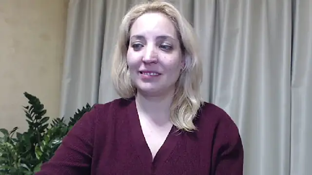 Snapshot of sweetpussy chatting on March 2025 09:23:01 PM sweetpussy online show from March 2025 09:23:01 PM