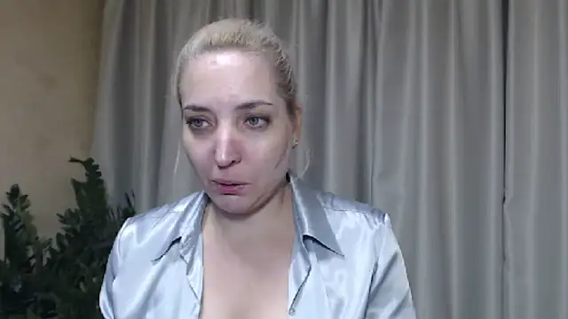 Snapshot of sweetpussy chatting on September 2025 02:40:01 PM sweetpussy online show from September 2025 02:40:01 PM