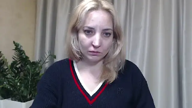 Snapshot of sweetpussy chatting on November 2025 12:40:02 PM sweetpussy online show from November 2025 12:40:02 PM