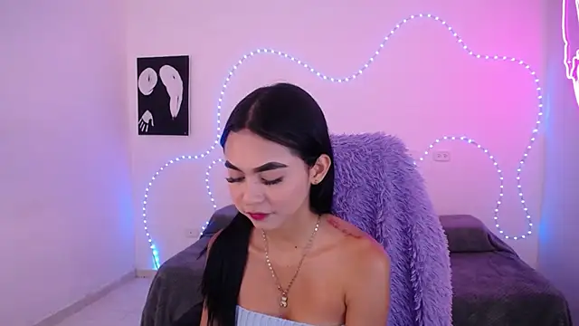 Snapshot of Sofia_tgn chatting on April 2026 07:06:01 PM Sofia tgn online show from April 2026 07:06:01 PM