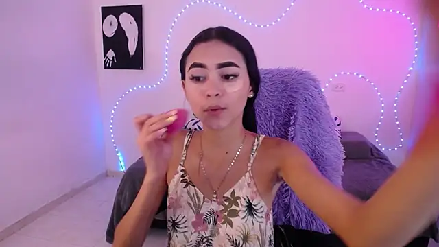Snapshot of Sofia_tgn chatting on April 2026 04:42:02 PM Sofia tgn online show from April 2026 04:42:02 PM