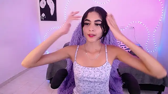 Snapshot of Sofia_tgn chatting on April 2026 06:14:02 PM Sofia tgn online show from April 2026 06:14:02 PM