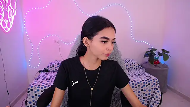 Snapshot of Sofia_tgn chatting on May 2026 06:48:02 PM Sofia tgn online show from May 2026 06:48:02 PM