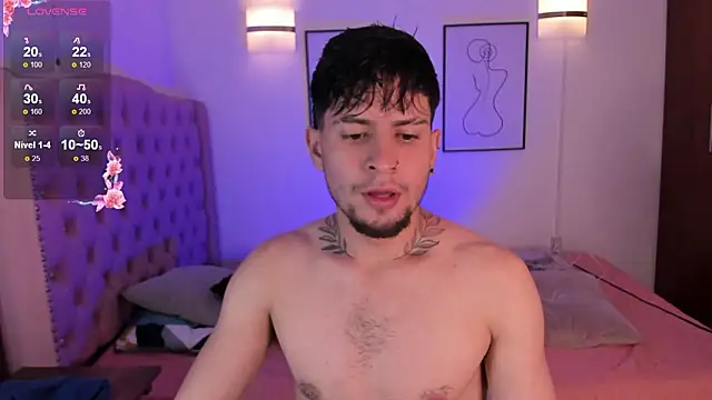 Snapshot of vaalentiino chatting on February 2026 09:48:02 PM vaalentiino online show from February 2026 09:48:02 PM