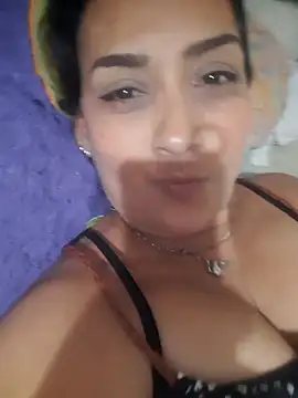 0lucer0 online show from February 2026 06:22:01 PM