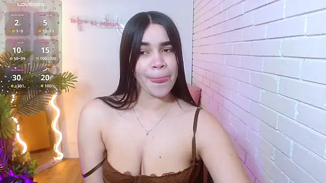 Snapshot of Ninna_tay chatting on December 2025 12:01:02 PM Ninna tay online show from December 2025 12:01:02 PM